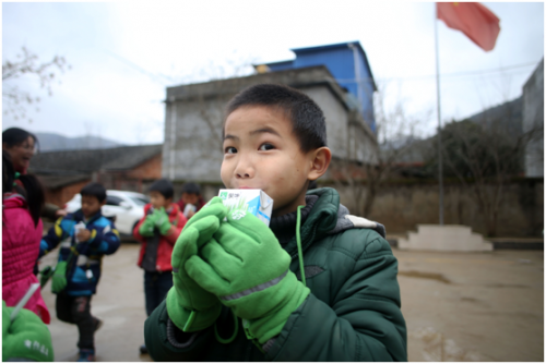 每天一斤奶 健康中国人 北京疾控中心建议返校生每天饮奶