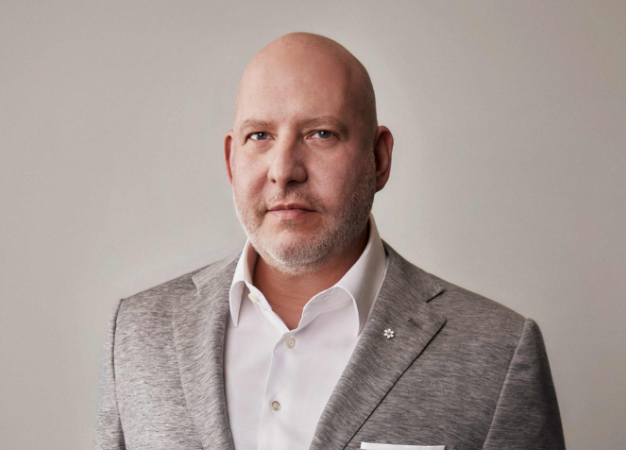 加拿大鹅董事长兼CEO Dani Reiss：从财报看品牌韧性逻辑与转型实践 